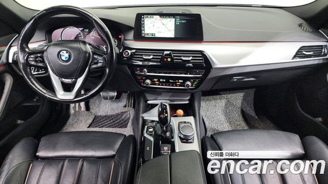 BMW 5-Series 2017 — photo 7