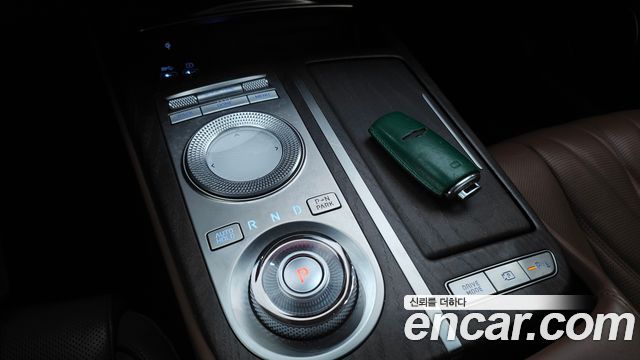 Genesis G80 2022 — photo 12