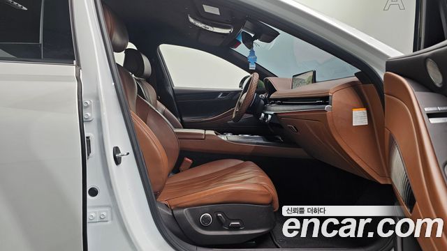 Genesis G80 2022 — photo 16