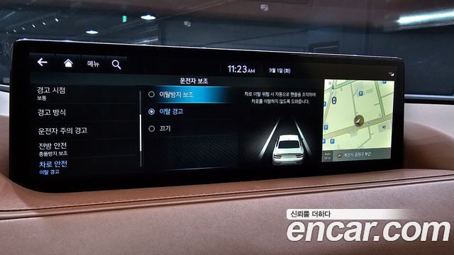 Genesis G80 2022 — photo 27