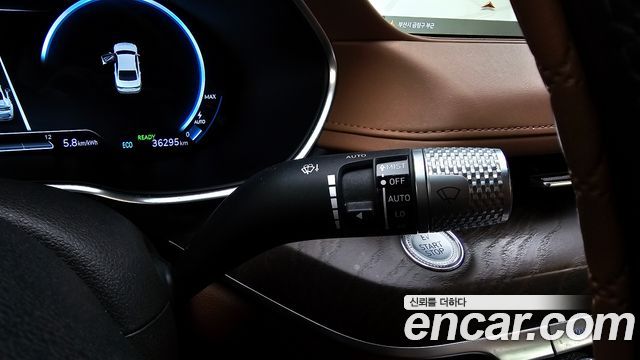 Genesis G80 2022 — photo 30