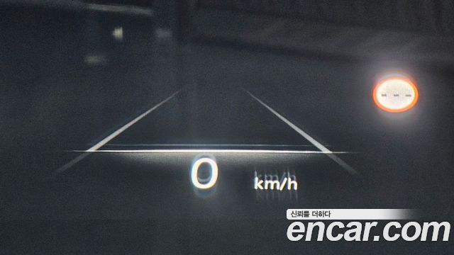 Genesis G80 2022 — photo 32