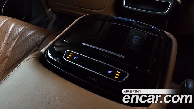 Genesis G80 2022 — photo 33
