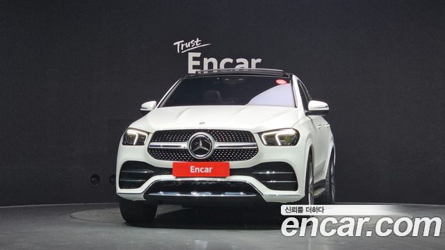 Mercedes-Benz GLE-Class 2023 — photo 3