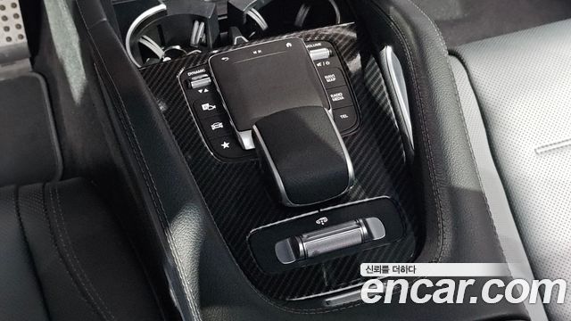 Mercedes-Benz GLE-Class 2023 — photo 26