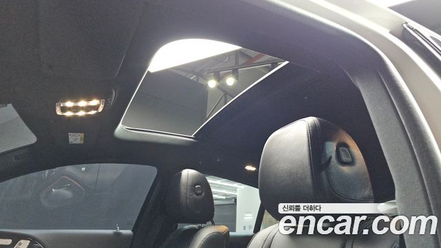 Mercedes-Benz GLE-Class 2023 — photo 34