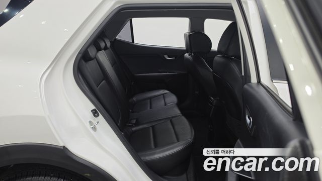 Kia Stonic 2019 — photo 17