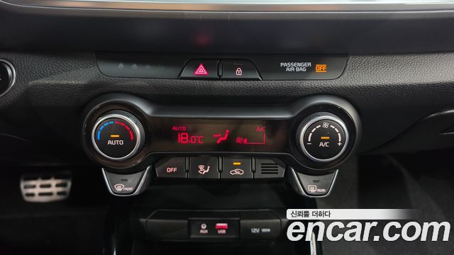 Kia Stonic 2019 — photo 20