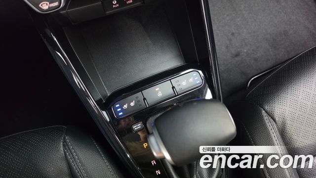 Kia Stonic 2019 — photo 23