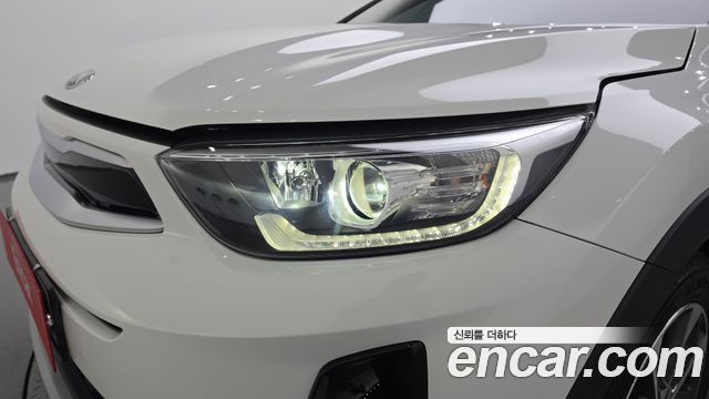 Kia Stonic 2019 — photo 8