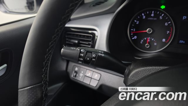 Kia Stonic 2019 — photo 29