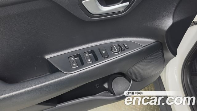 Kia Stonic 2019 — photo 31