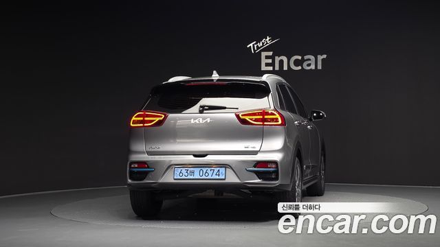 Kia Niro 2022 — photo 4