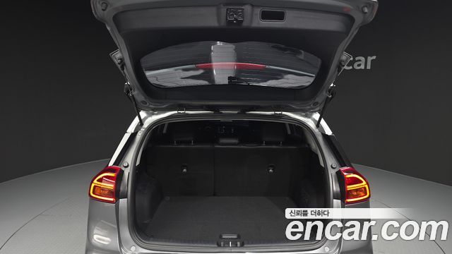 Kia Niro 2022 — photo 30