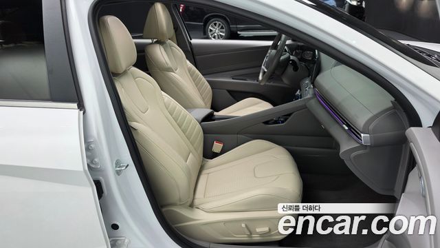 Hyundai AVANTE 2024 — photo 20