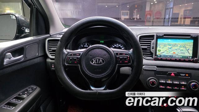 Kia Sportage 2016 — photo 14