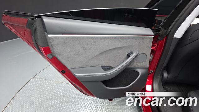 Tesla Model 3 2024 — photo 15