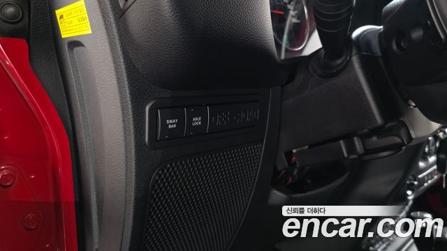 Jeep Wrangler 2012 — photo 28
