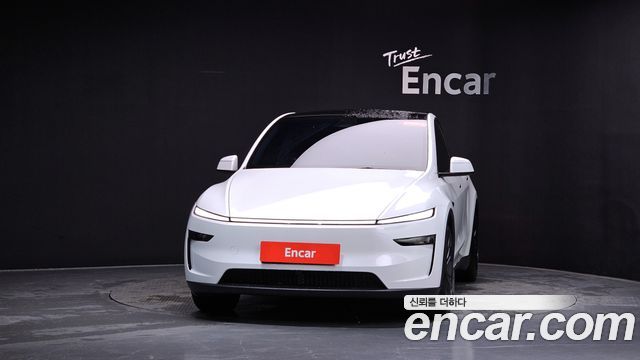 Tesla Model Y 2025 — photo 3