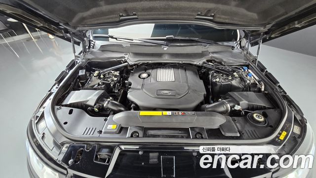 Land Rover Range Rover Sport 2018 — photo 6