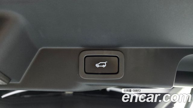 Land Rover Range Rover Sport 2018 — photo 24