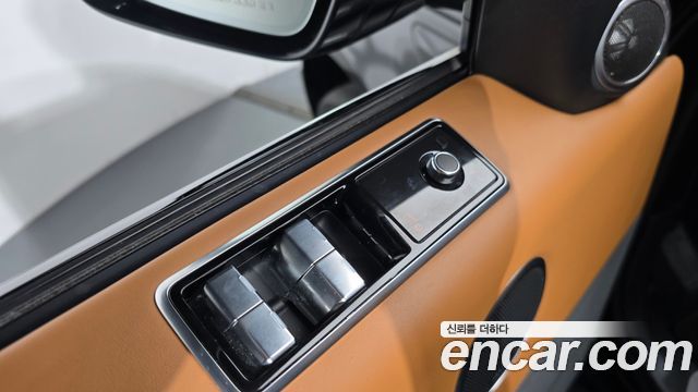 Land Rover Range Rover Sport 2018 — photo 36