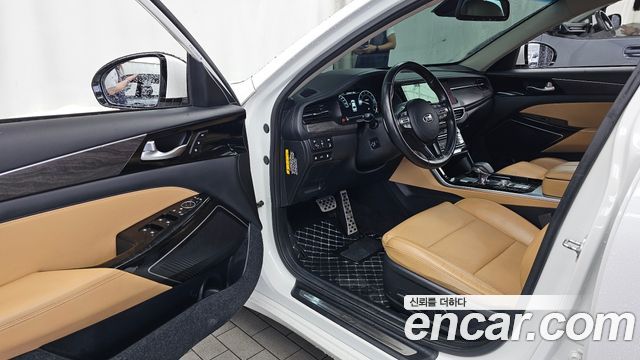 Kia K7 2020 — photo 10