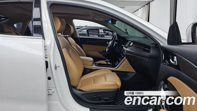 Kia K7 2020 — photo 11