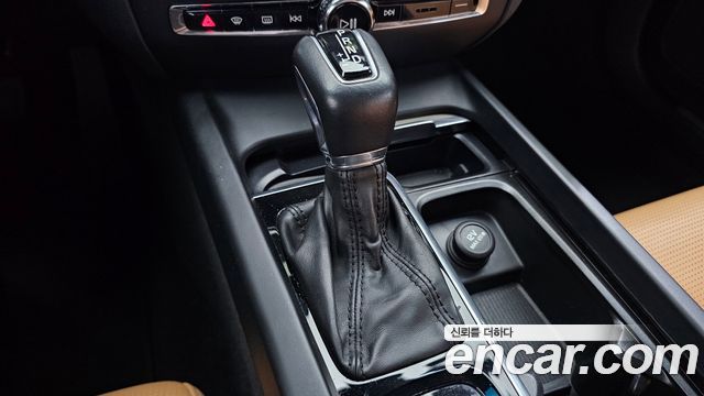 Volvo S60 2020 — photo 12