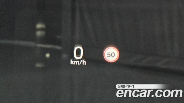 Volvo S60 2020 — photo 31