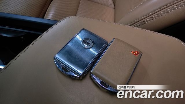 Volvo S60 2020 — photo 34