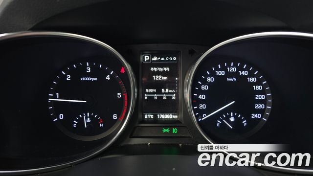 Hyundai Maxcruz 2016 — photo 8