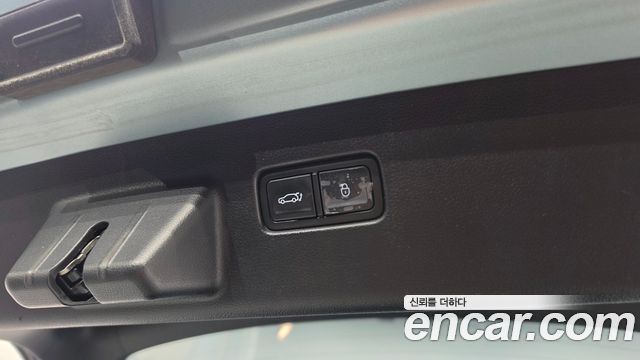 Genesis GV60 2022 — photo 27