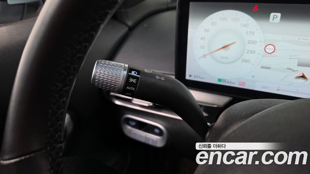 Genesis GV60 2022 — photo 34