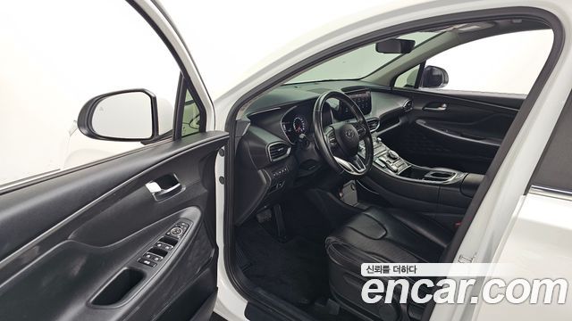 Hyundai Santafe 2023 — photo 13