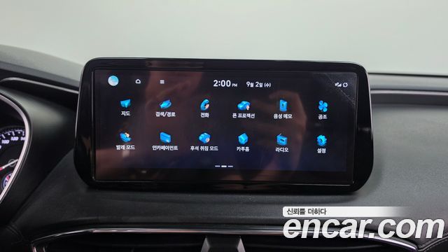 Hyundai Santafe 2023 — photo 22