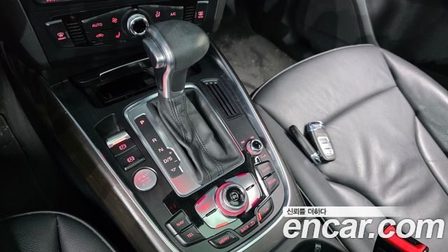 Audi Q5 2016 — photo 9