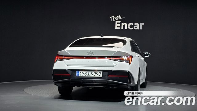 Hyundai AVANTE 2024 — photo 4