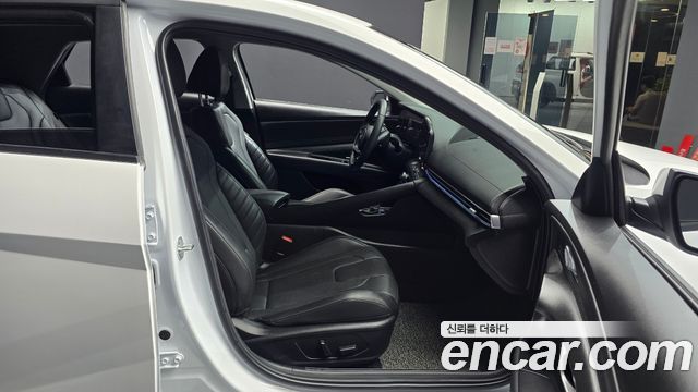 Hyundai AVANTE 2024 — photo 11