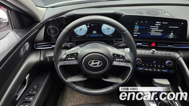 Hyundai AVANTE 2024 — photo 13