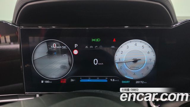 Hyundai AVANTE 2024 — photo 11