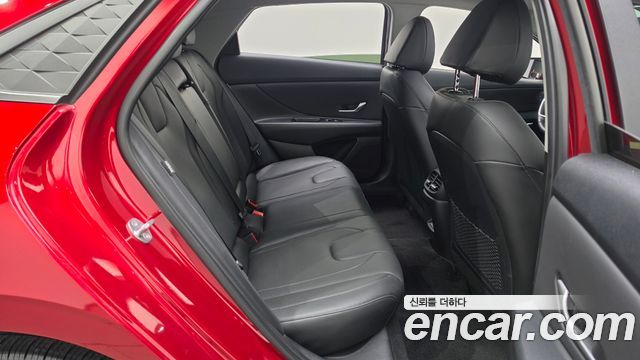 Hyundai AVANTE 2024 — photo 17