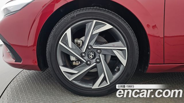 Hyundai AVANTE 2024 — photo 7
