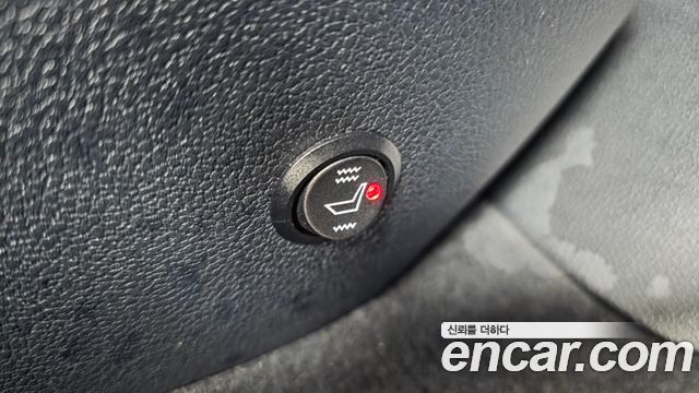 Toyota Prius 2017 — photo 18