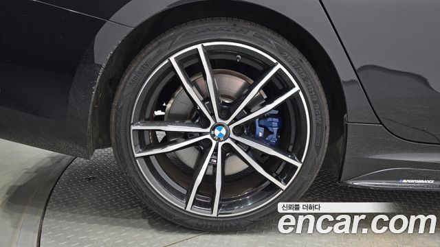 BMW 3-Series 2022 — photo 5