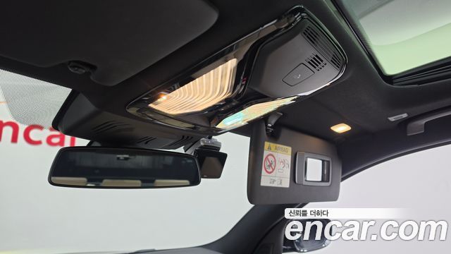 BMW 3-Series 2022 — photo 25