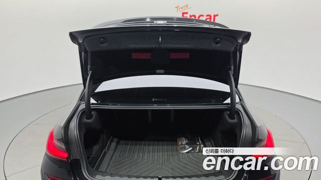 BMW 3-Series 2022 — photo 26