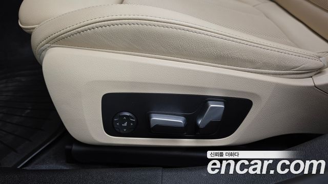 BMW 3-Series 2022 — photo 31