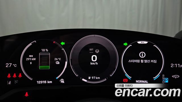 Porsche Taycan 2025 — photo 11