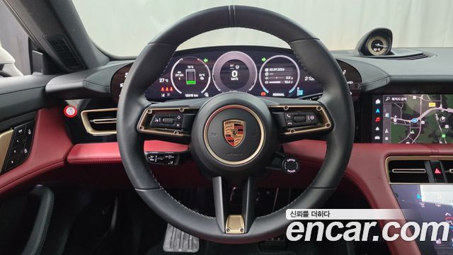 Porsche Taycan 2025 — photo 19